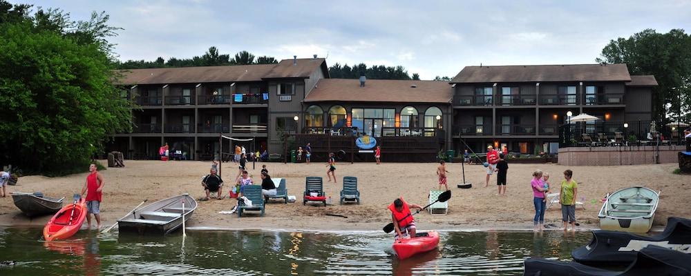 Bakers Sunset Bay Resort Lake Delton Exterior foto