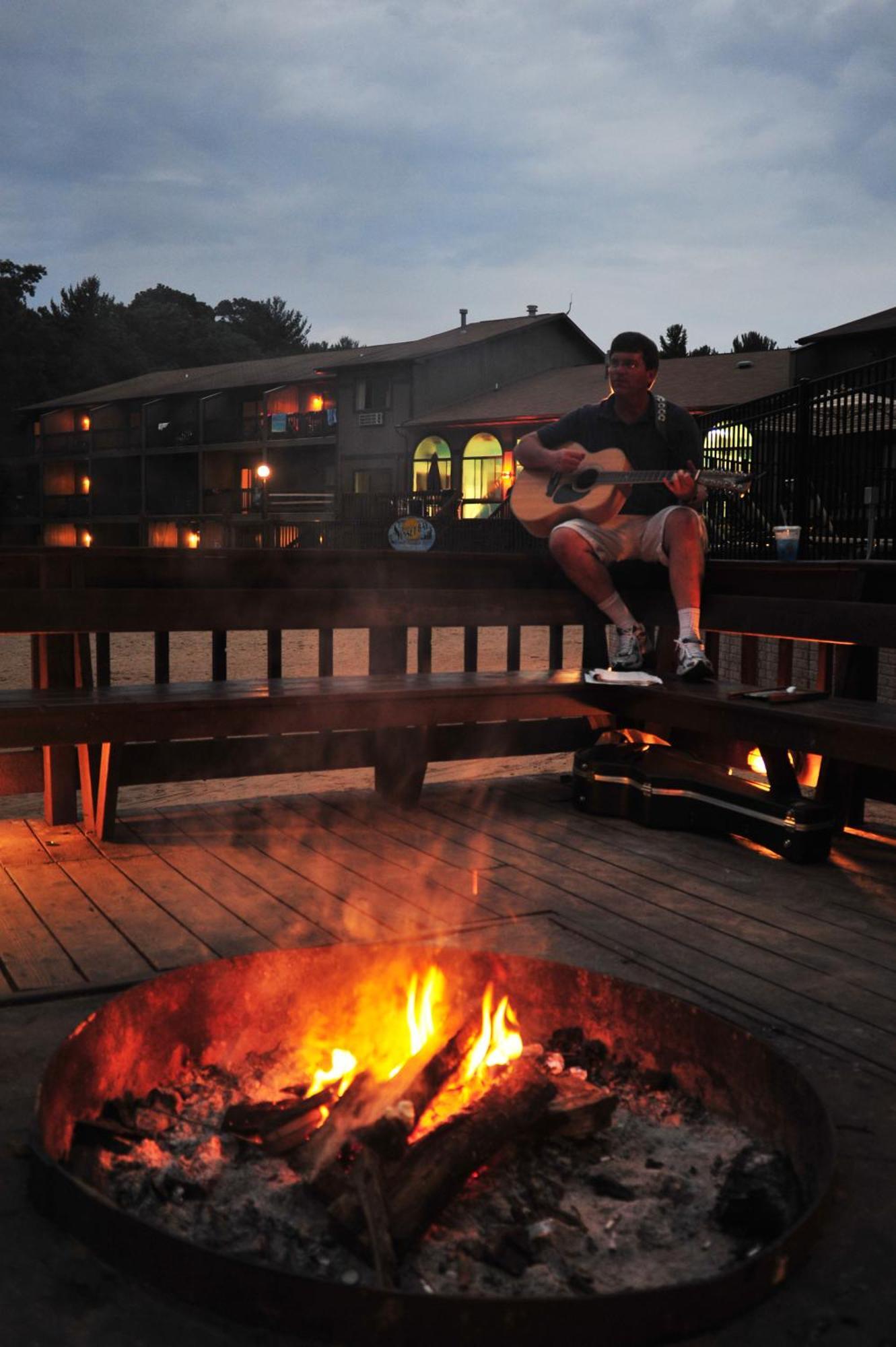 Bakers Sunset Bay Resort Lake Delton Exterior foto