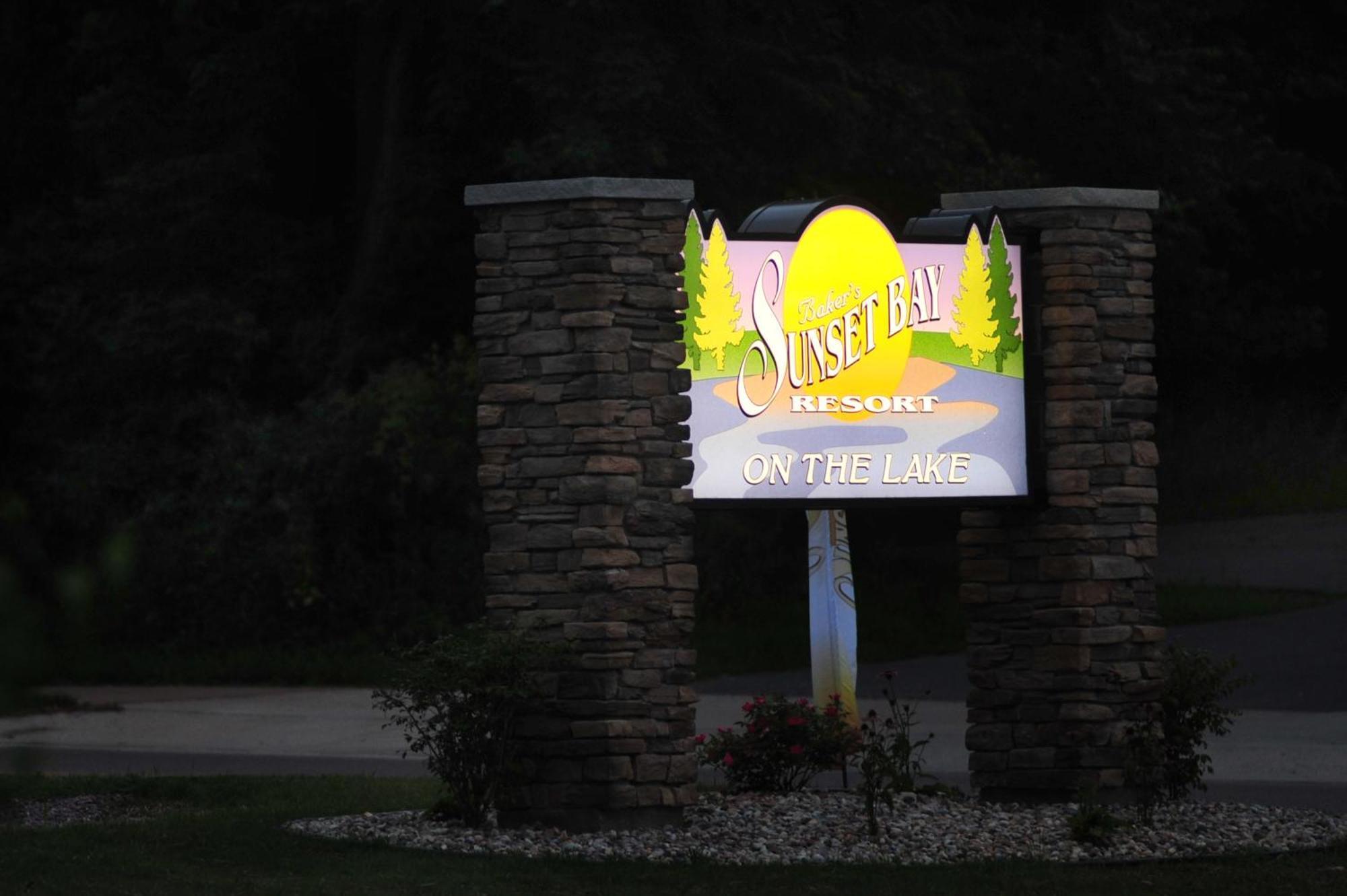 Bakers Sunset Bay Resort Lake Delton Exterior foto